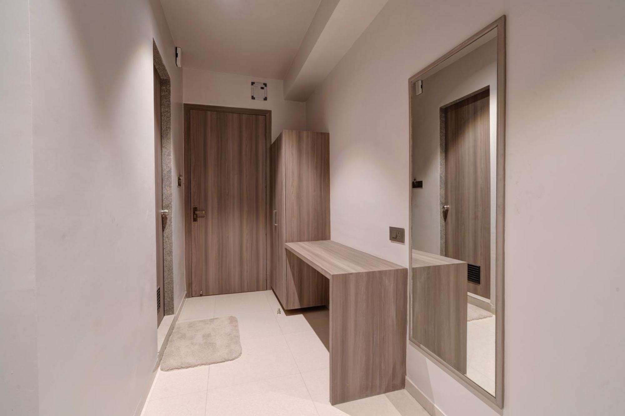 Hotel Sparsh Divine Ahmedabad Eksteriør bilde